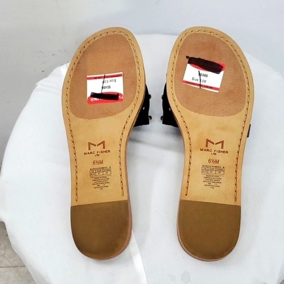 NEW Marc Fisher LTD Pacca Slide Sandal, Size 6.5, 7 and 9 in Black Leather - Picture 8 of 9